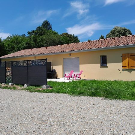 Lumineuse maison neuve, cosy,67m², 2 Chambres/6 couchages 1km Lac, 200m du bourg. Vue paisible, sur la nature Saint-Pardoux-lʼOrtigier Extérieur photo