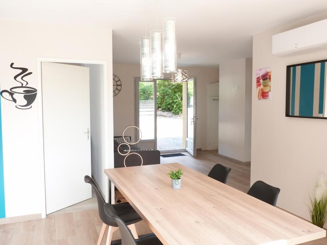 Lumineuse maison neuve, cosy,67m², 2 Chambres/6 couchages 1km Lac, 200m du bourg. Vue paisible, sur la nature Saint-Pardoux-lʼOrtigier Extérieur photo