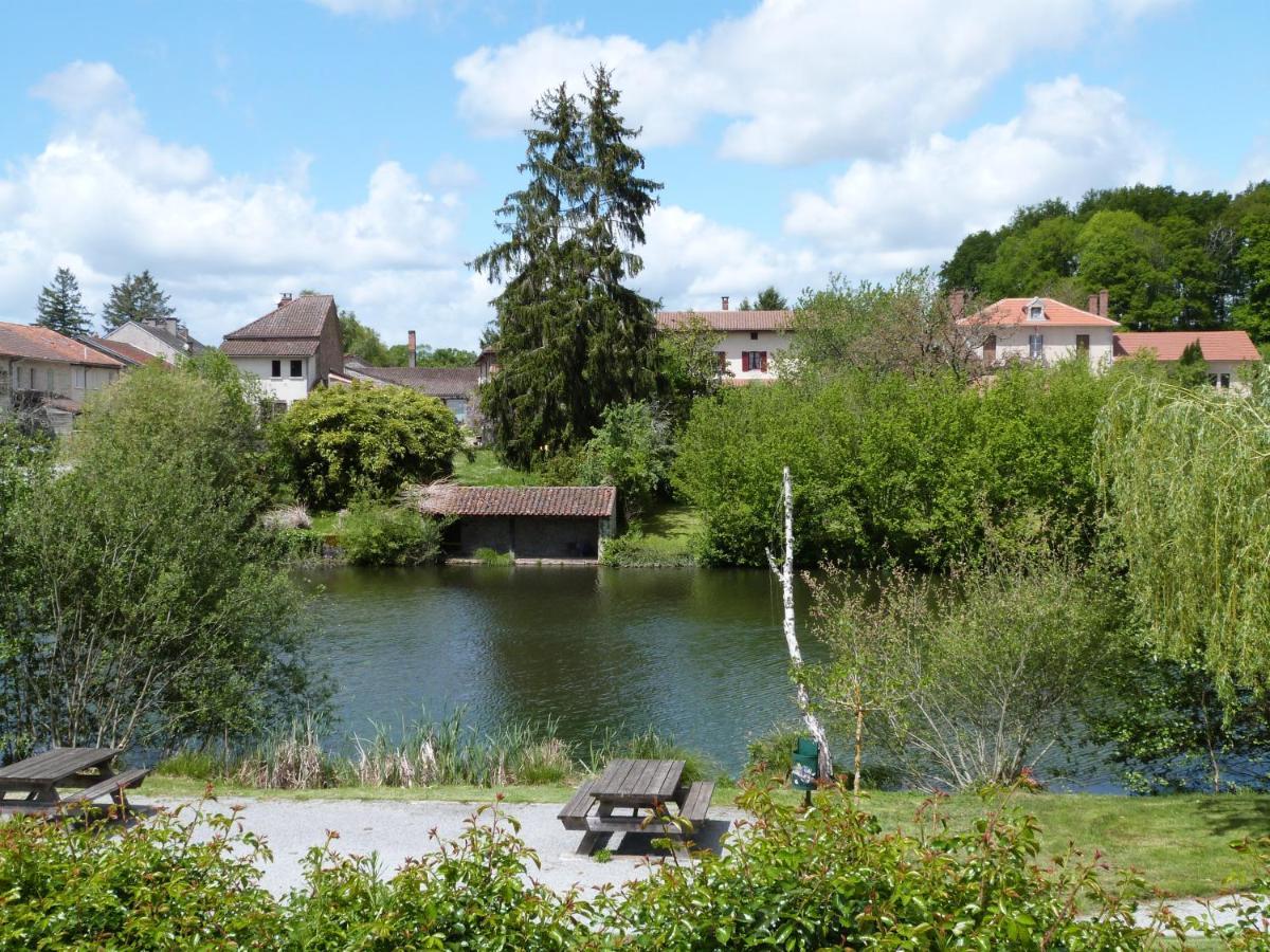 Lumineuse maison neuve, cosy,67m², 2 Chambres/6 couchages 1km Lac, 200m du bourg. Vue paisible, sur la nature Saint-Pardoux-lʼOrtigier Extérieur photo