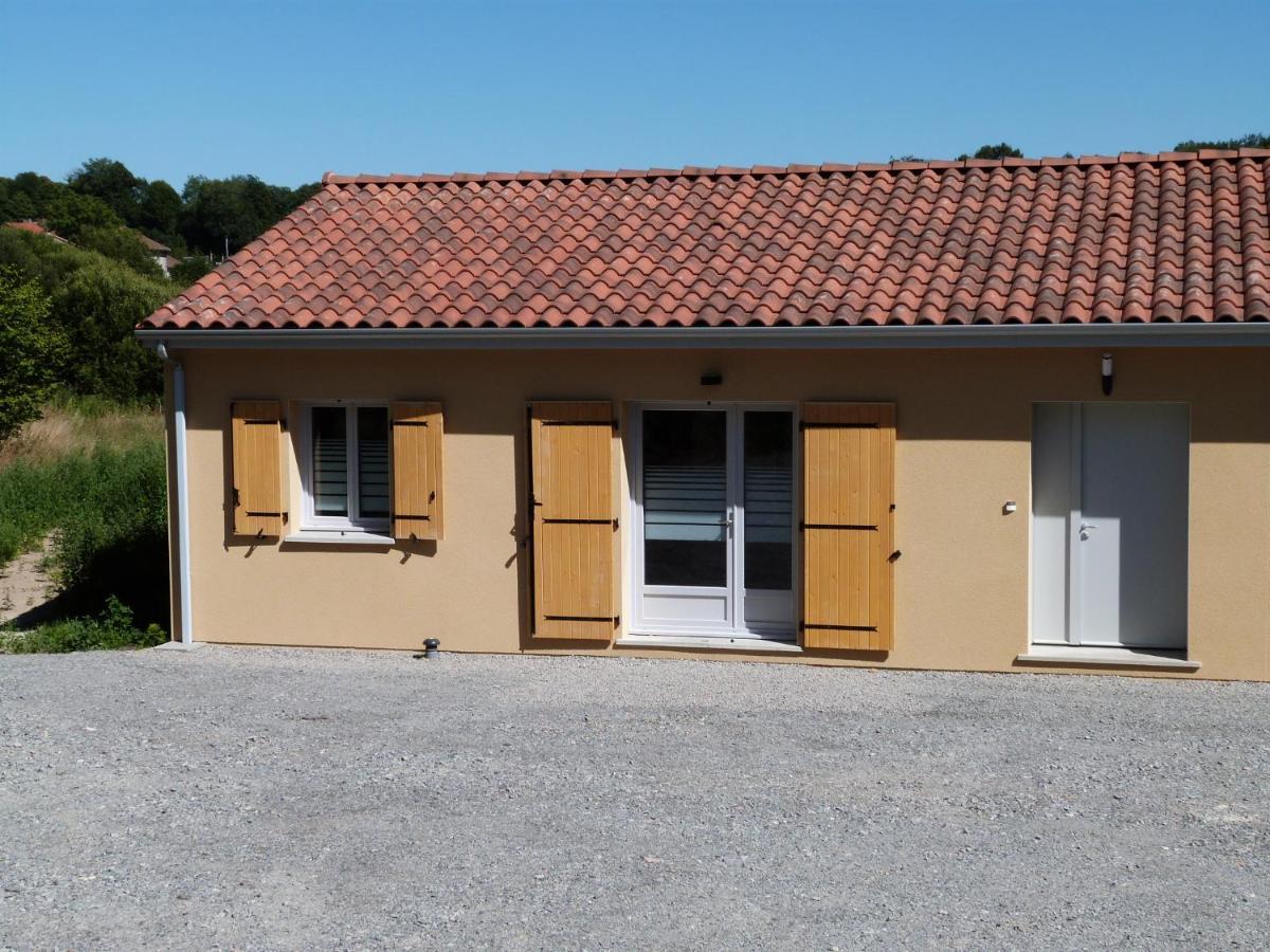 Lumineuse maison neuve, cosy,67m², 2 Chambres/6 couchages 1km Lac, 200m du bourg. Vue paisible, sur la nature Saint-Pardoux-lʼOrtigier Extérieur photo